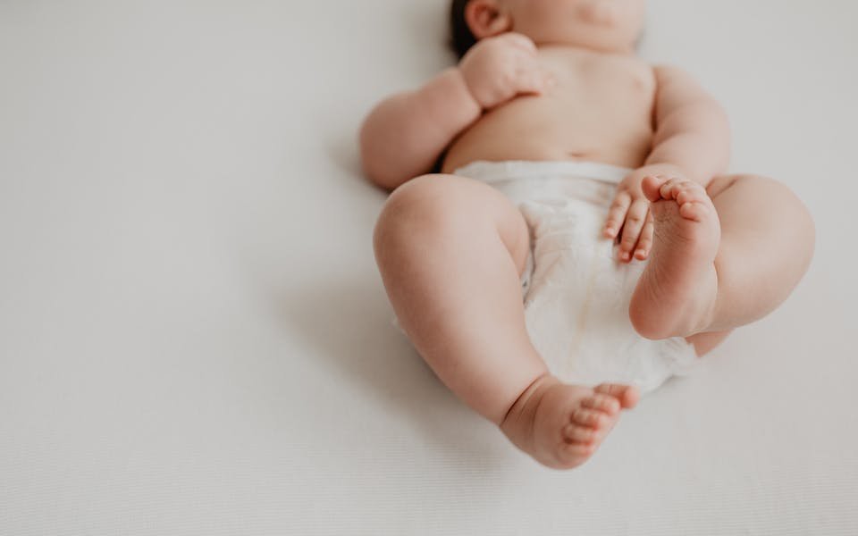 7 Merek Popok Bayi Baru Lahir yang Bagus dan Aman Digunakan