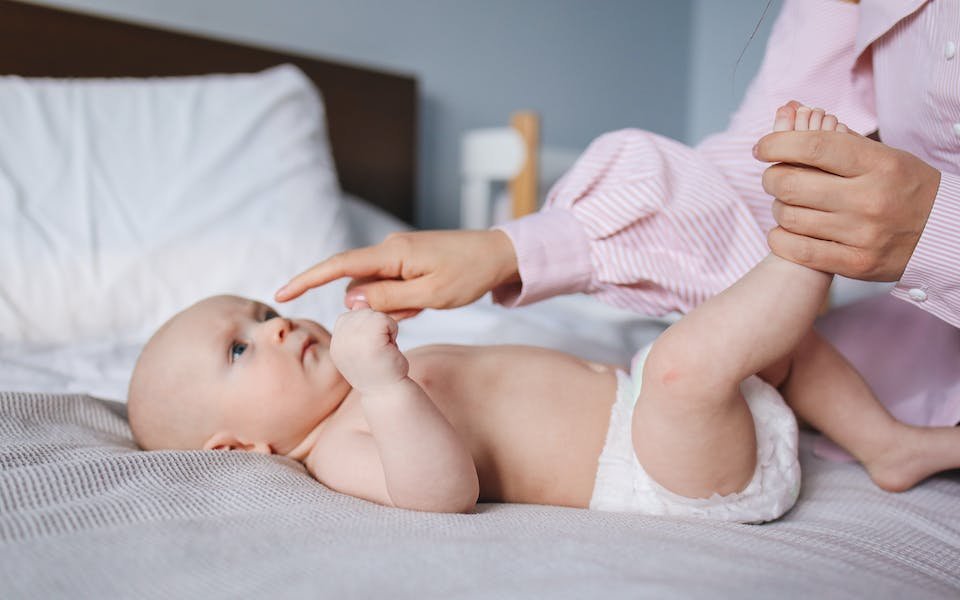 7 Perawatan Bayi Baru Lahir yang Wajib Ibu Ketahui, Simak!