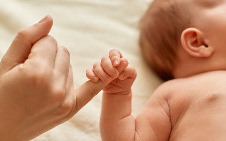 9 Cara Merawat Bayi Prematur di Rumah dengan Tepat, Simak!