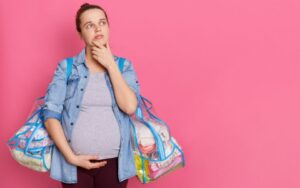 Bolehkah Ibu Hamil 8 Bulan Naik Pesawat? Ini Cara agar Aman